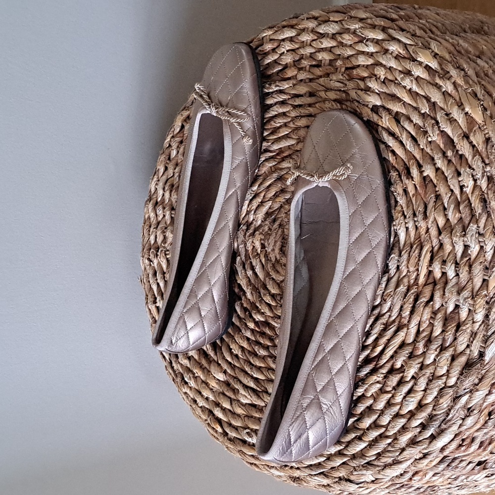 French Sole Womens Classic Champagne Gold Leather Quilted Ballet Flats Bow S-8.5